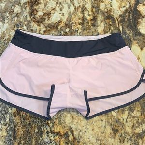 Lululemon shorts size 10